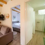 Prázdninový dům Sweet Free Parking, Ac, Rent A Car Visoko