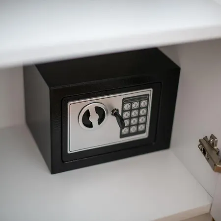 Sweet Free Parking, Ac, Rent A Car Visoko