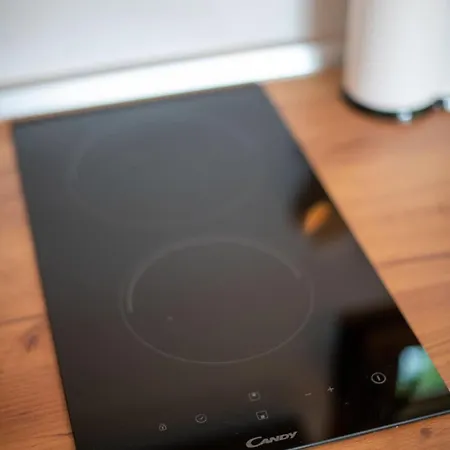 Sweet Free Parking, Ac, Rent A Car