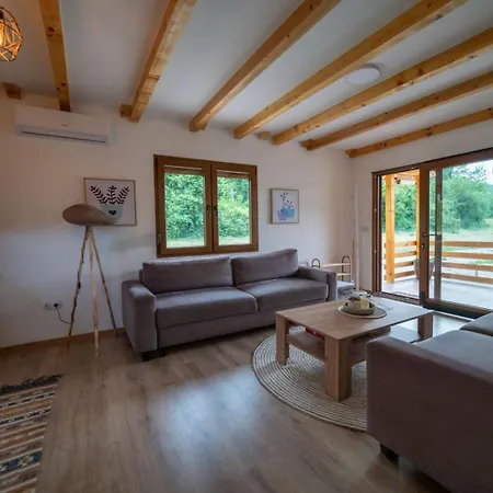 Sweet Free Parking, Ac, Rent A Car * Visoko