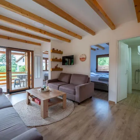 Sweet Free Parking, Ac, Rent A Car Tatil Evi Visoko