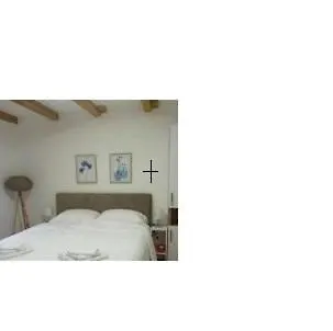 Vakantiehuis Sweet Free Parking, Ac, Rent A Car Visoko