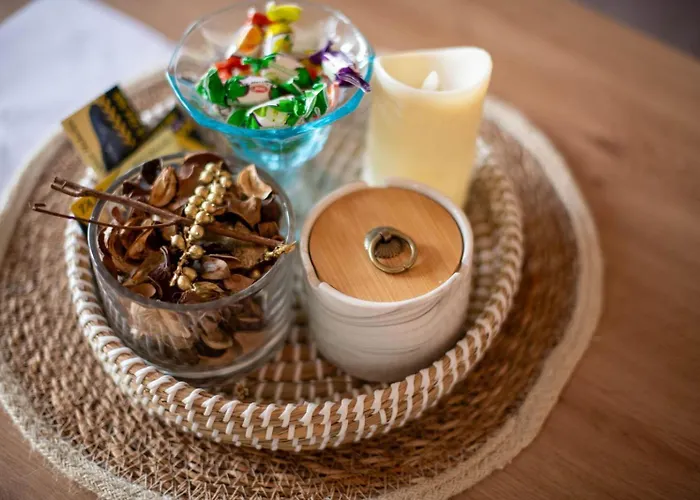 Sweet Free Parking, Ac, Rent A Car