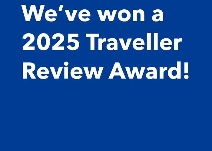 Prázdninový dům Sweet Free Parking, Ac, Rent A Car